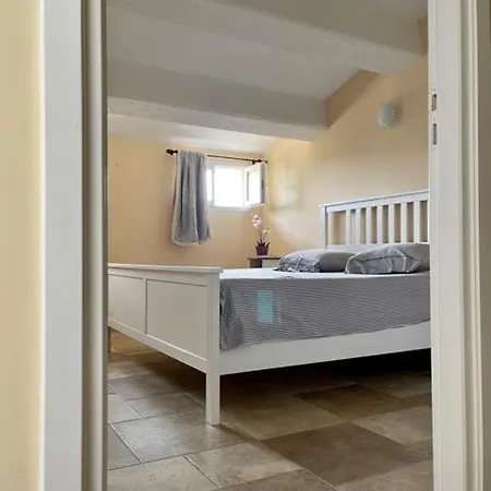 La Maison De Chantal * Hyères